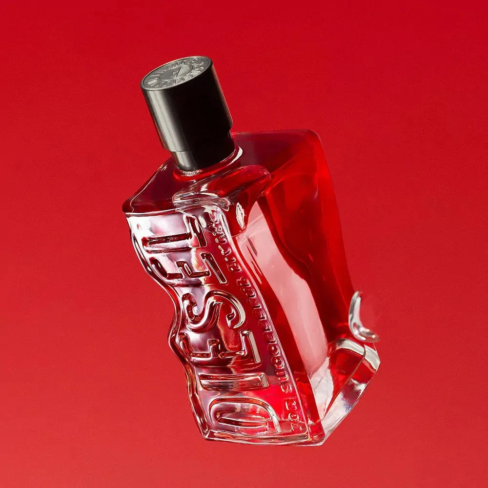 D Red Eau de Parfum Unisex 100 ml