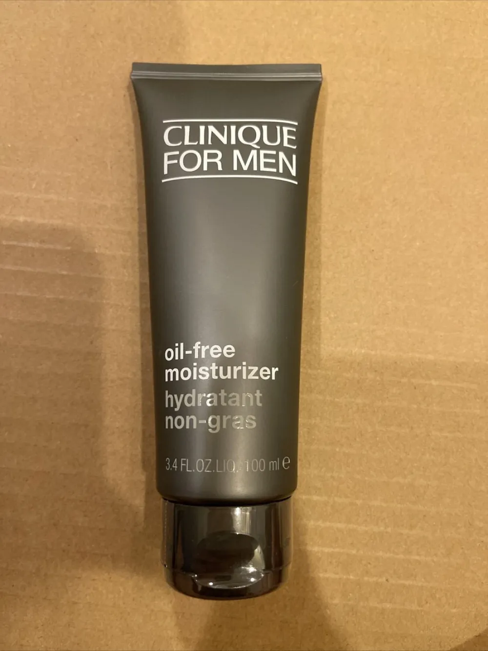 Ölfreie Feuchtigkeitscreme für Herren 100 ml