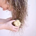 Lamazuna Steife Spülung für alle Haartypen BIO - Vanille (75 g) - bändigt das Haar und verleiht ihm einen süßen Duft