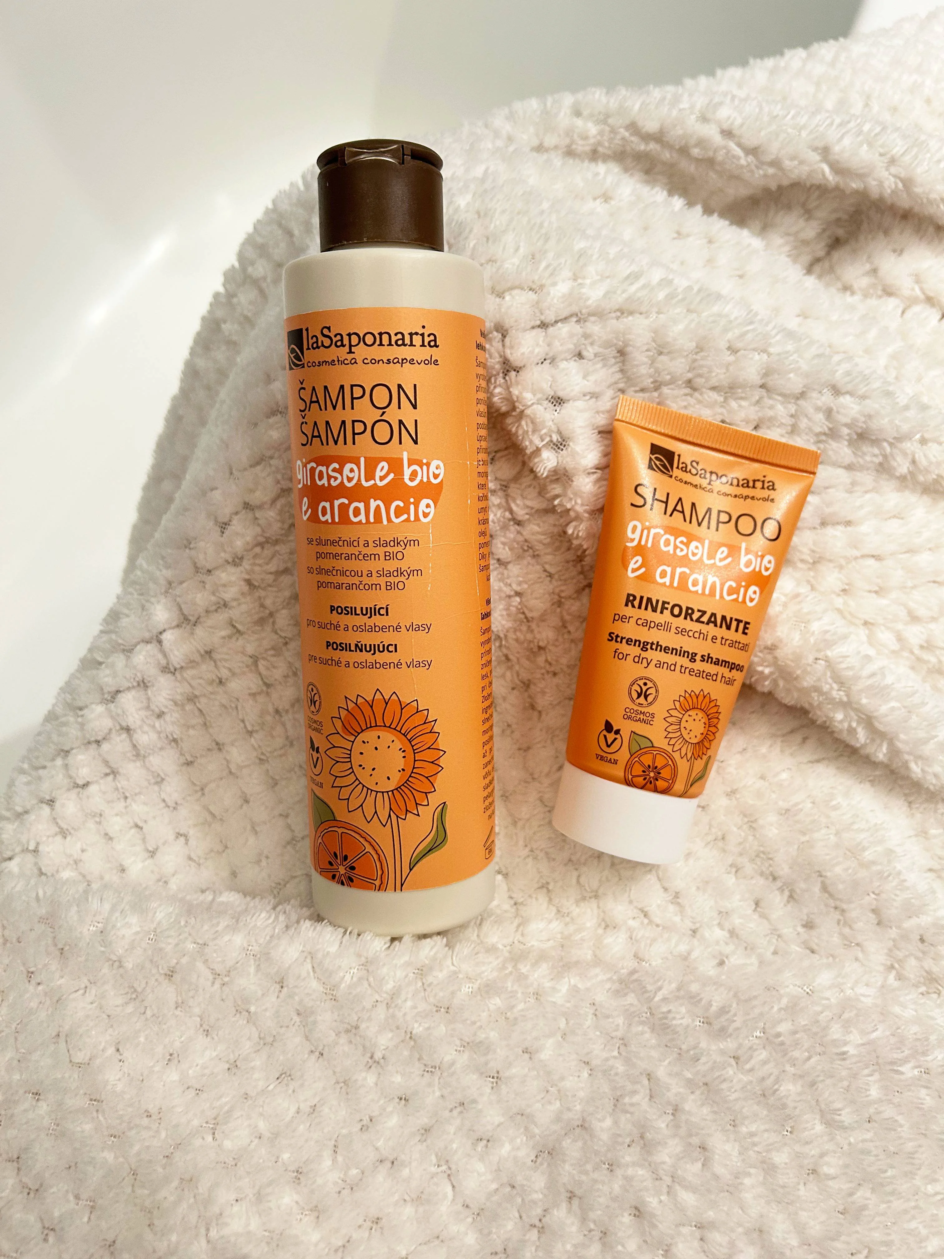 laSaponaria Shampoo mit Sonnenblume und Süßorange BIO 30 ml