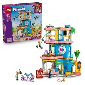 LEGO® Friends 42689 Clubhaus für Freunde in Heartlake City