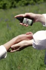 LEROS Pflanzliches Repellent (100 ml) – gegen Mücken und Zecken