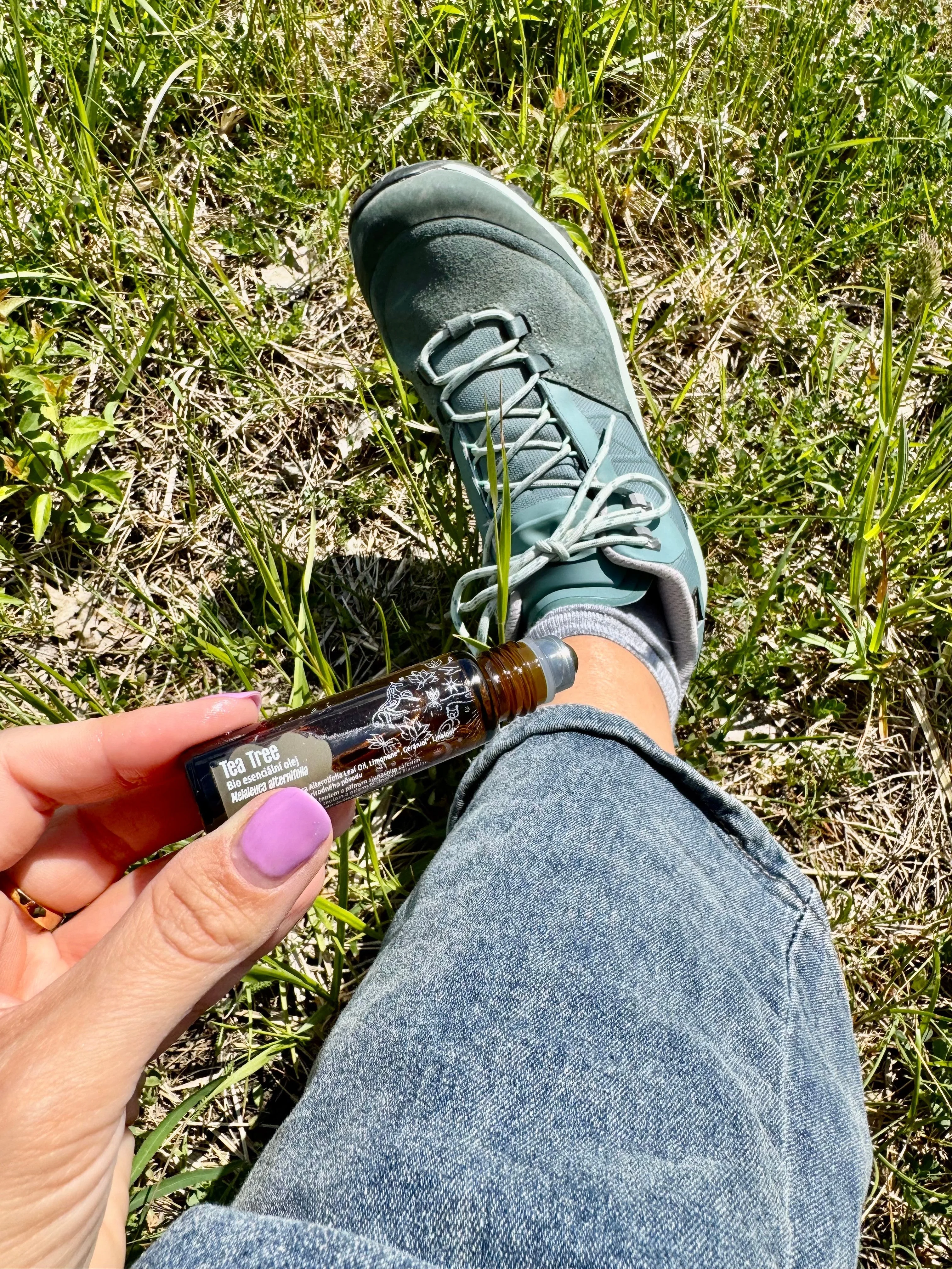Natasha Roll-on Ätherisches Öl Tea Tree BIO (10 ml) – kleiner Helfer für unterwegs
