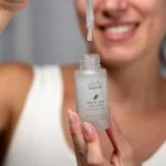 Officina Naturae Gesichtsserum für empfindliche Haut (30 ml) – beruhigt reaktive Haut