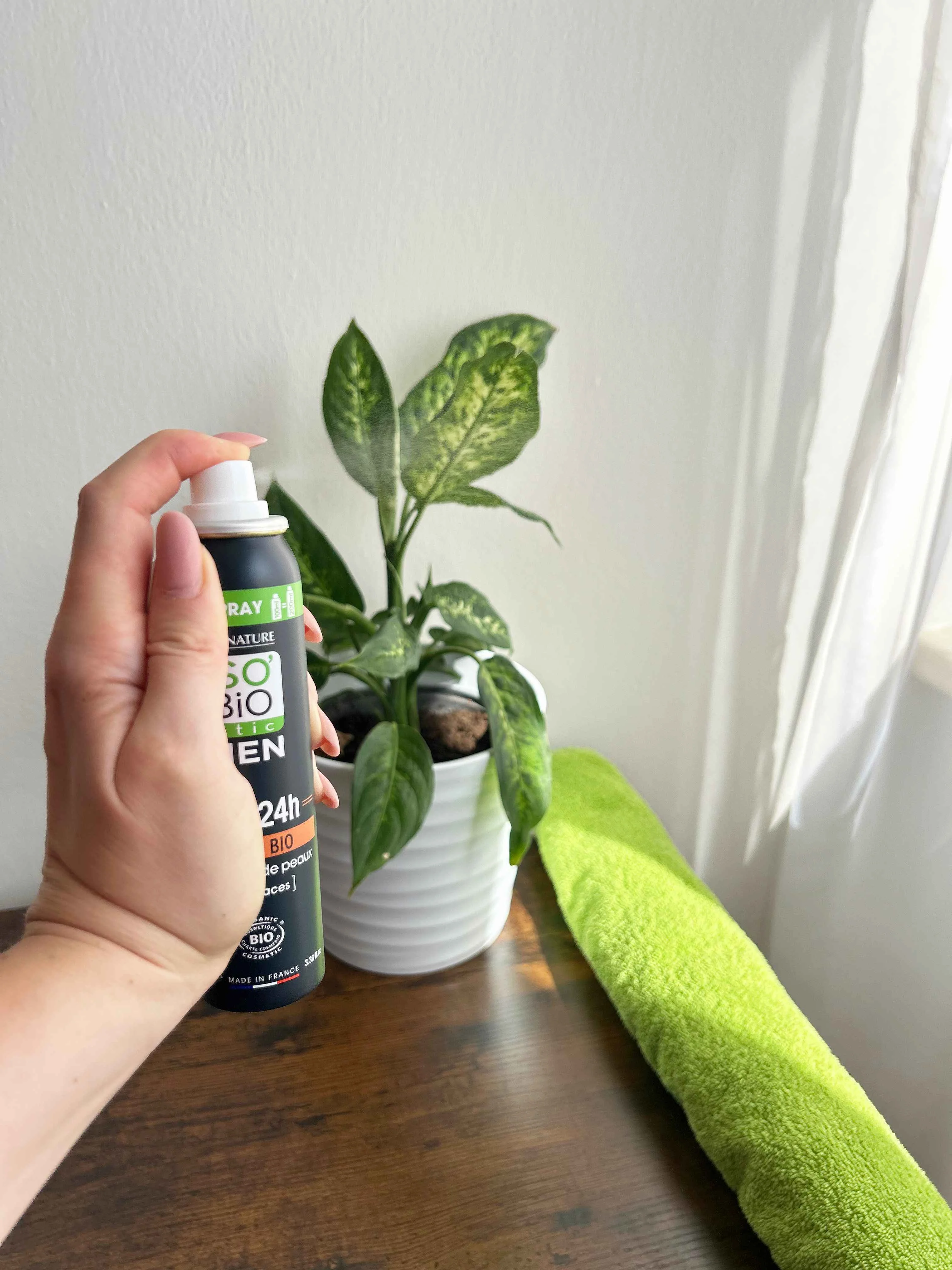 SO’BiO étic Natürliches Deodorant ECO SPRAY 24h MEN – Zeder BIO (100 ml) – wirksam bis zu 24 Stunden