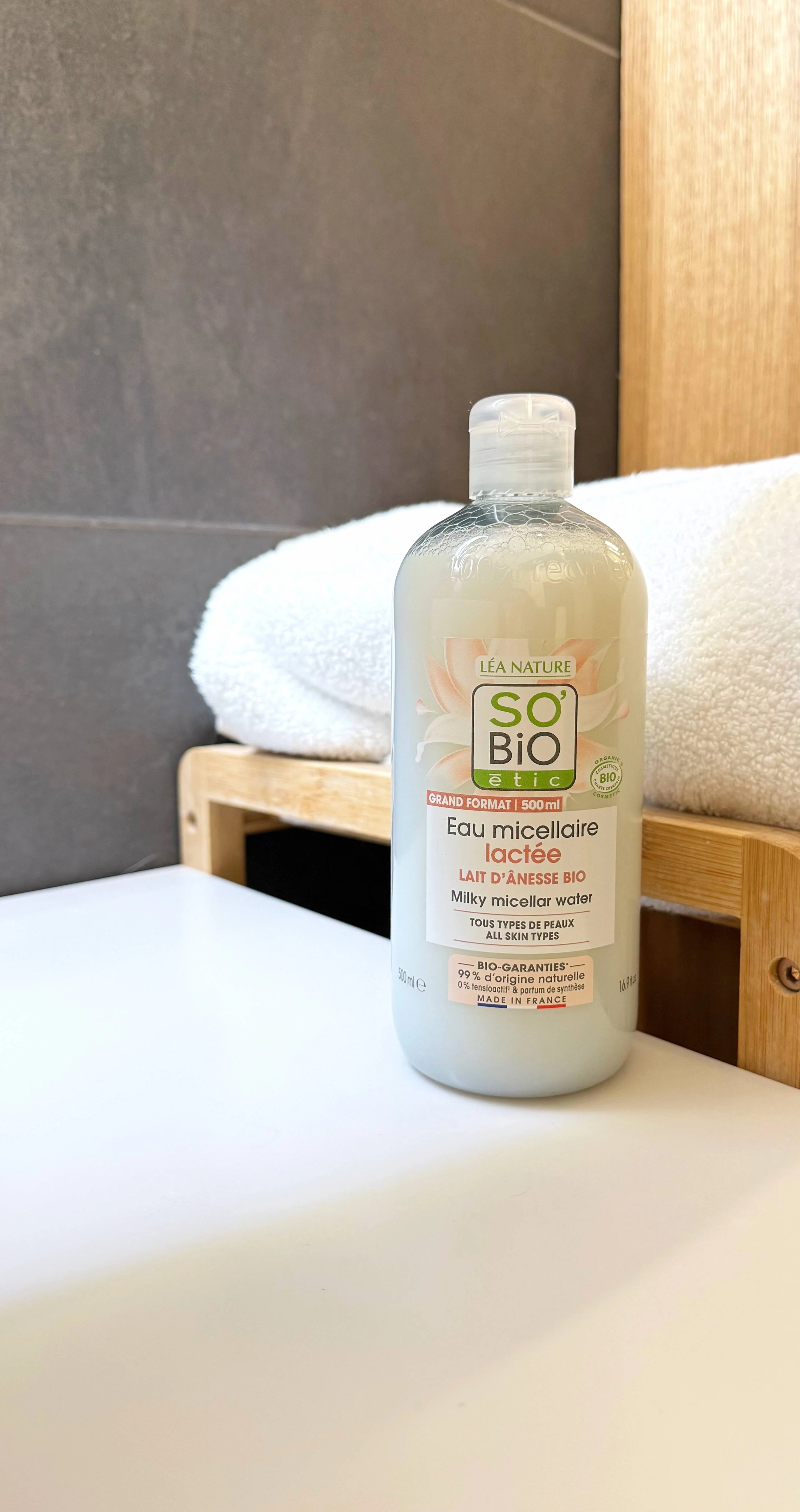 SO’BiO étic Mizellenwasser mit BIO-Eselsmilch (500 ml) – auch für empfindliche Haut geeignet
