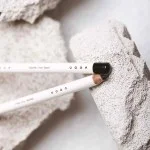 Uoga Uoga Weicher Bio-Kajal 850 Blacker than Black - Schwarz - 4 Nuancen für jeden Look