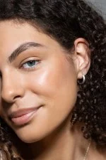 Uoga Uoga Mineralisches Puder-Make-up mit Bernstein (10 g) 806 Goddess of Gold – leicht, natürlich, LSF 15