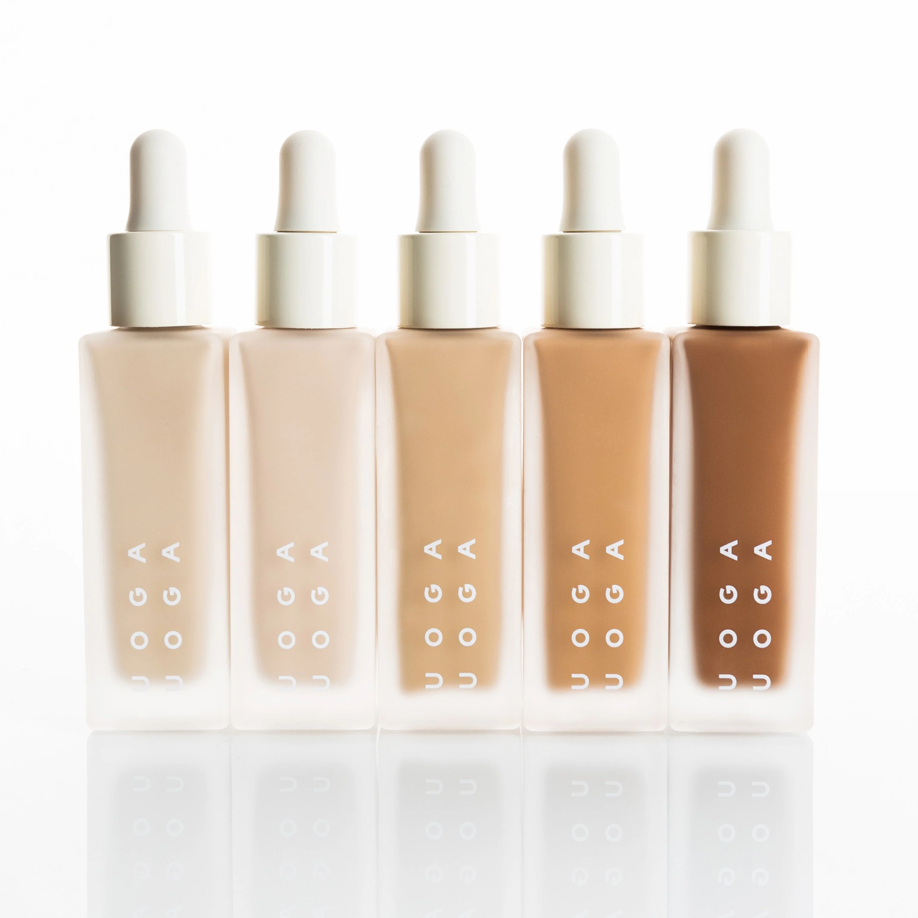 Uoga Uoga Flüssiges Mineral-Make-up und Serum LSF 20 BIO (30 ml) 688 Reflecting Stars - spendet Feuchtigkeit und schützt die Haut