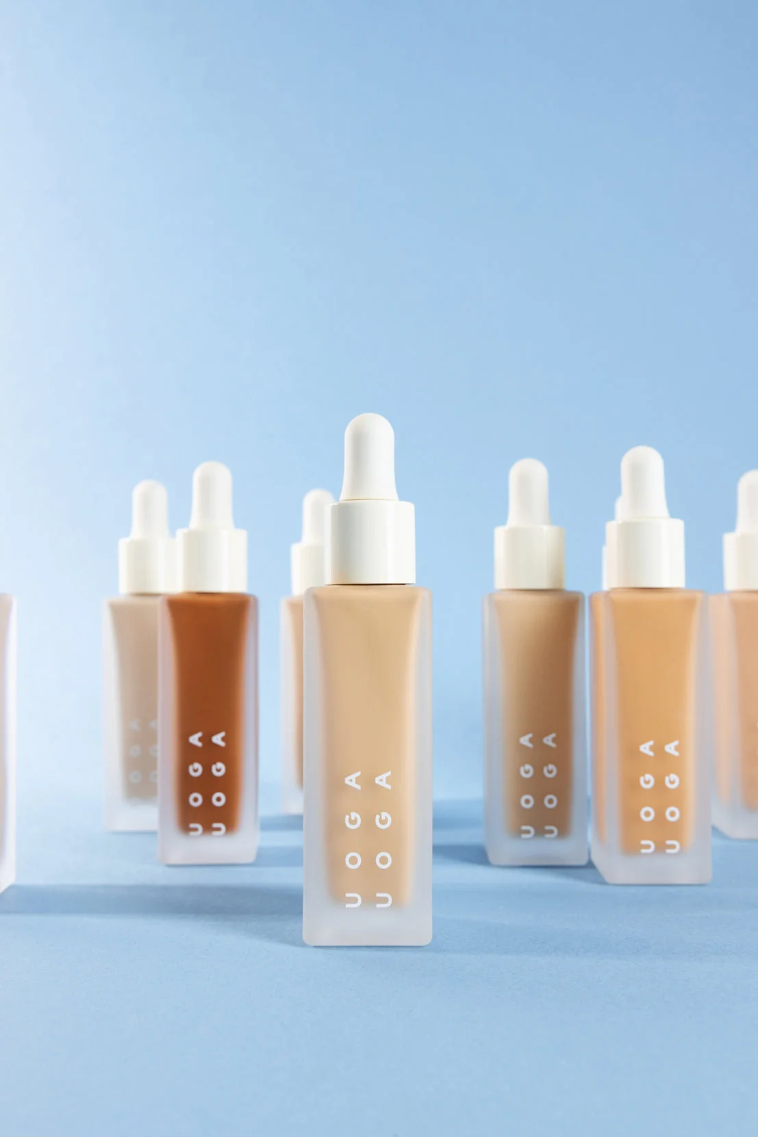 Uoga Uoga Flüssiges Mineral-Make-up und Serum LSF 20 Bio (30 ml) 690 Endless Horizon - spendet Feuchtigkeit und schützt die Haut