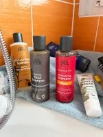 Urtekram Bleaching-Zahnpasta mit BIO-Minze (75 ml) – mit frischem Minzgeschmack