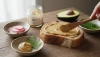 Probieren Sie Miso-Aufstrich als salzige Butter-Alternative