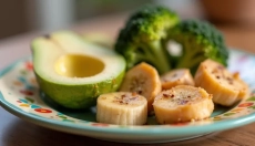 Was bedeutet die praktische Anwendung der BLW-Methode in der Familie?