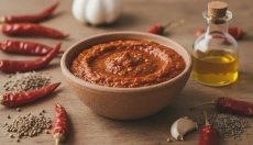 # Jak na domácí harissa pastu z kvalitních surovin

Hier is the translation:

# Wie man Harissa-Past