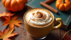 Entdecken Sie ein hausgemachtes Rezept für Pumpkin Spice Sirup, das Ihre Sinne verzaubern wird.