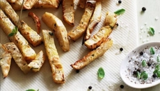 Gerösteter Sellerie bereichert Ihren Speiseplan um neue Geschmacksrichtungen.